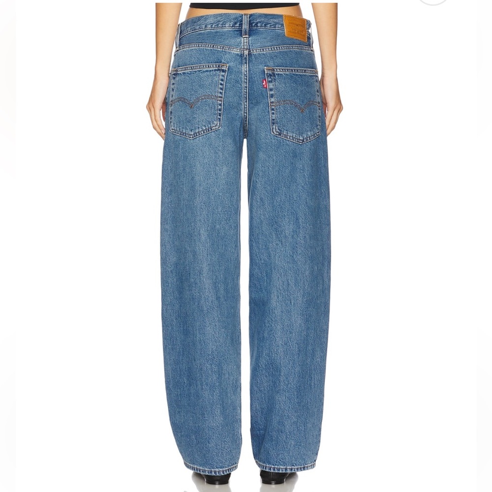 Levi Baggy Dad Jean - Picture 2 of 10